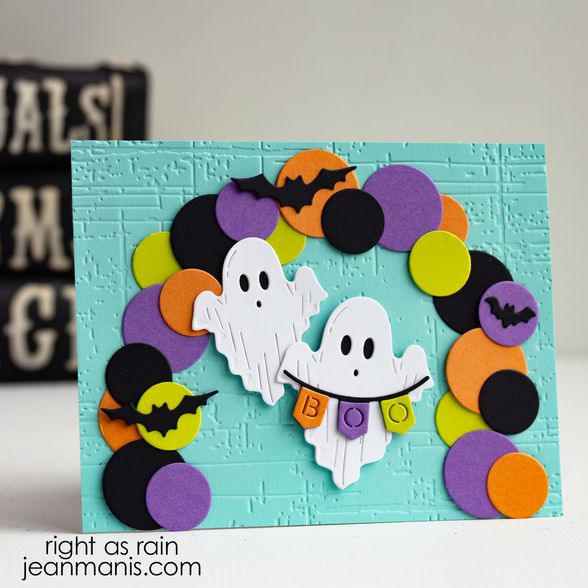 Make a Halloween Balloon Arch with Paper